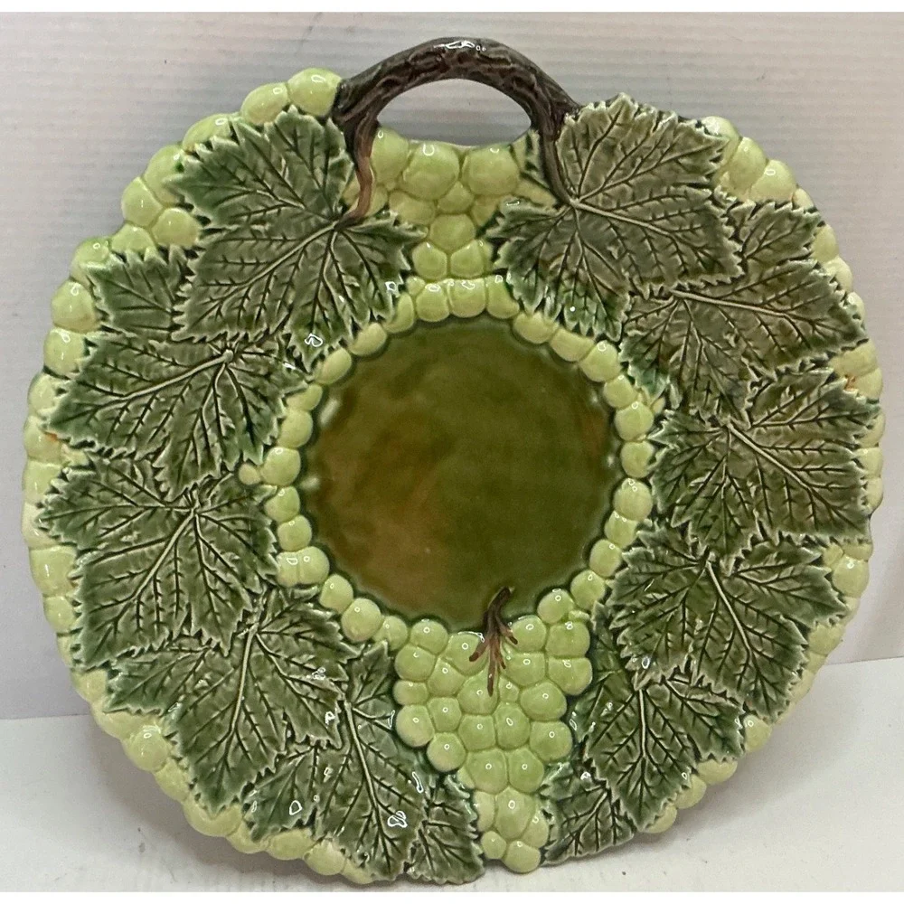 Jay Willfred Portugal Grape Leaf Platter Majolica Serving Tray Green 12